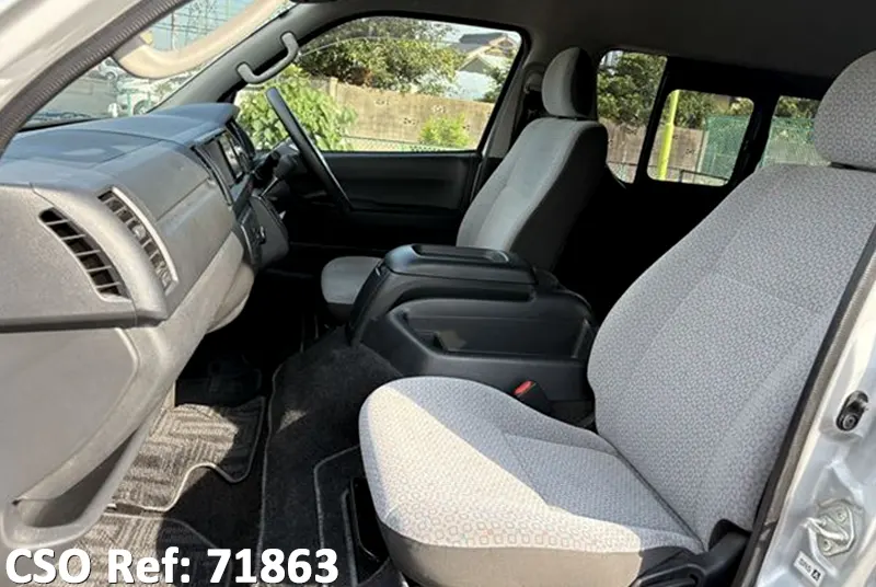 Used Toyota Hiace Commuter Vans 2019 model in Silver | Used