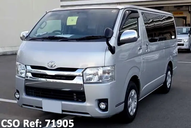 Toyota / Hiace Van 2015