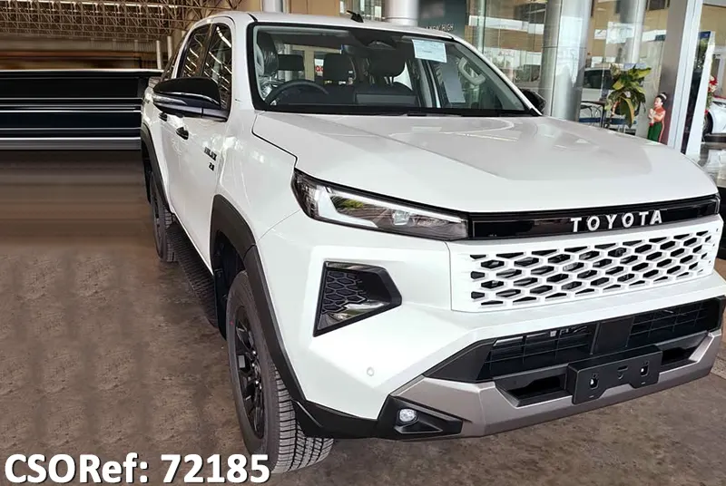 Toyota hilux_travo 2026 White