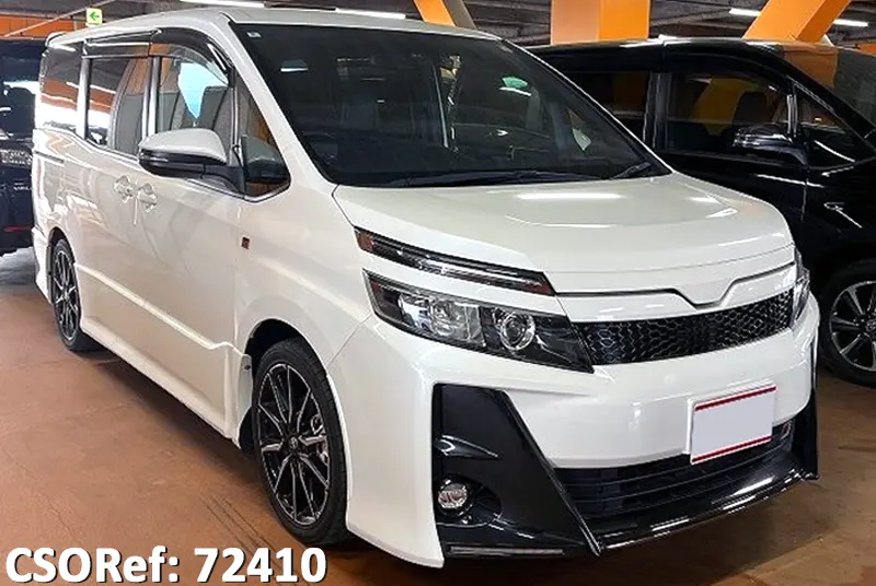 Toyota / Voxy 2020