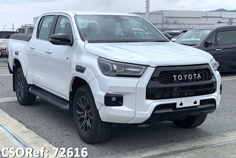 Toyota / Hilux 2024