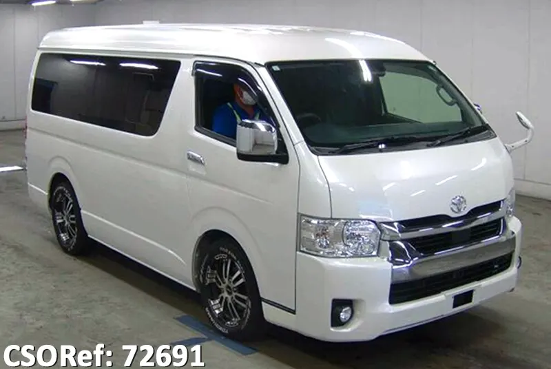Toyota / Hiace 2021