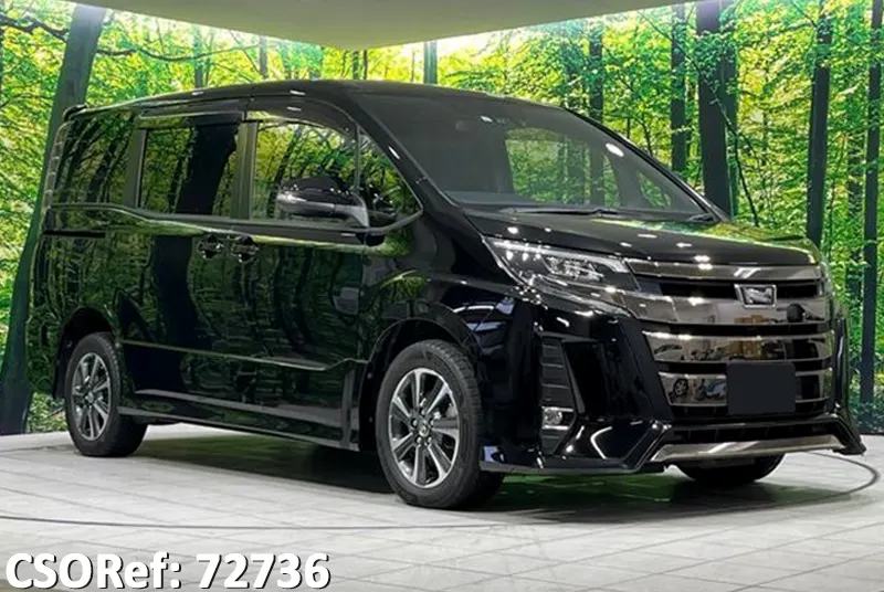 Toyota / Voxy 2017