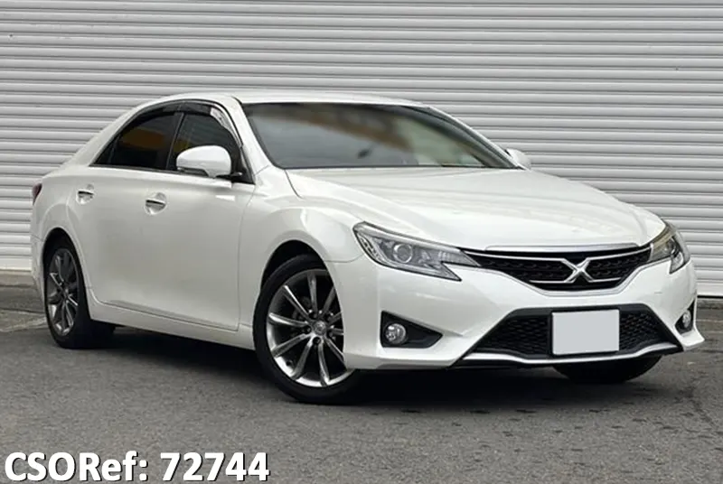 Toyota / Mark X 2015