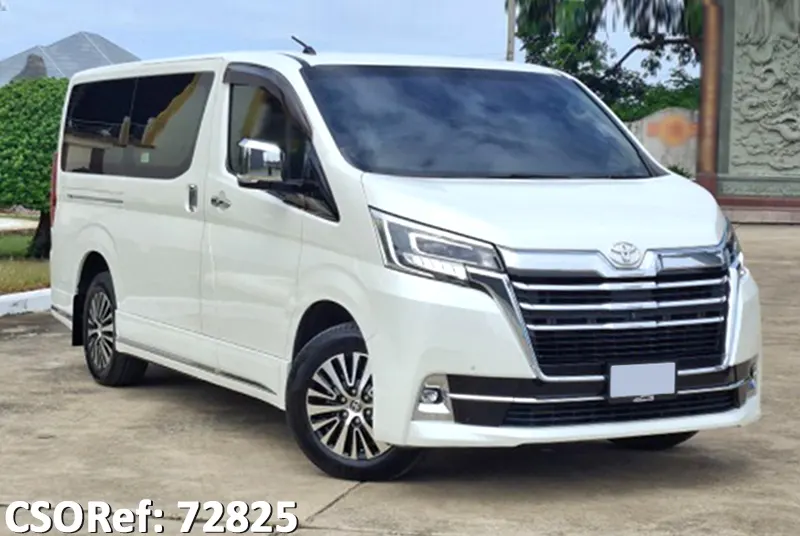 Toyota / Majesty 2020