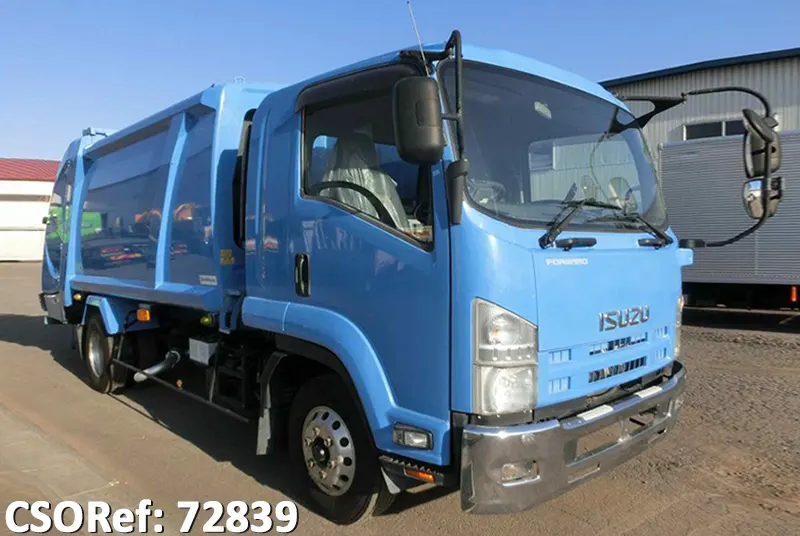 Isuzu forward 2011 Blue