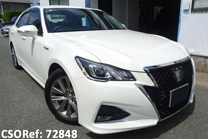 Toyota / Crown 2016