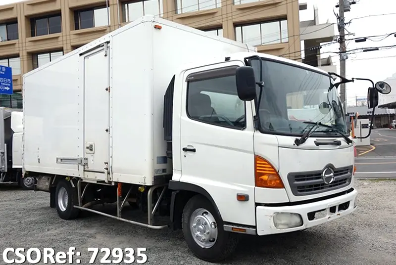 Hino / Ranger 2004