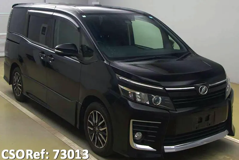 Toyota voxy 2016 Black