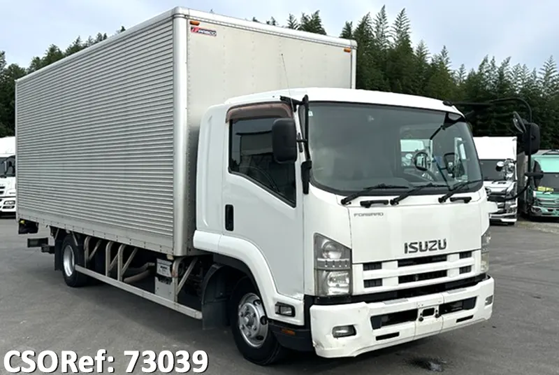 Isuzu forward 2014 White