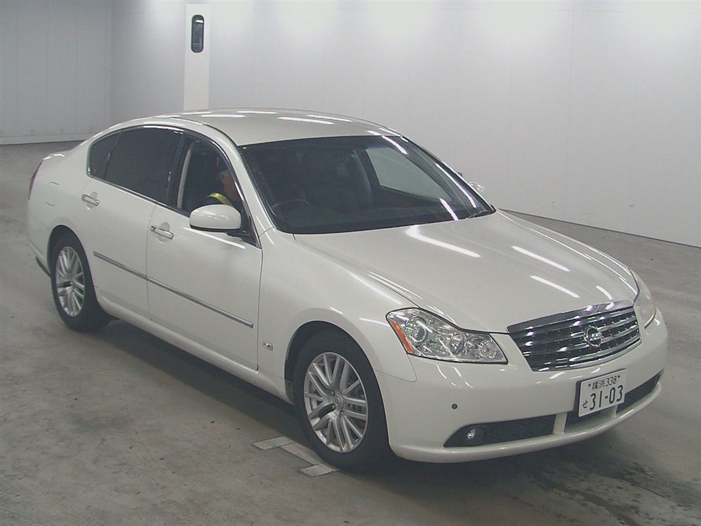 Nissan FUGA