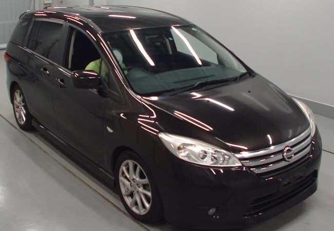 Nissan LAFESTA