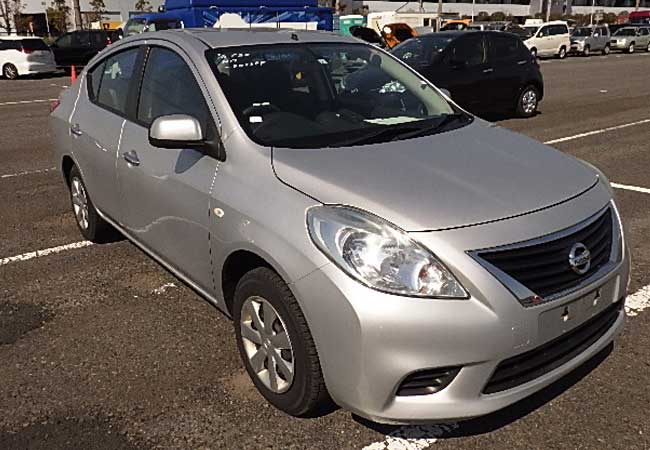 Nissan TIIDA LATIO