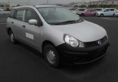 Nissan AD Van