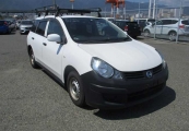Nissan AD Van